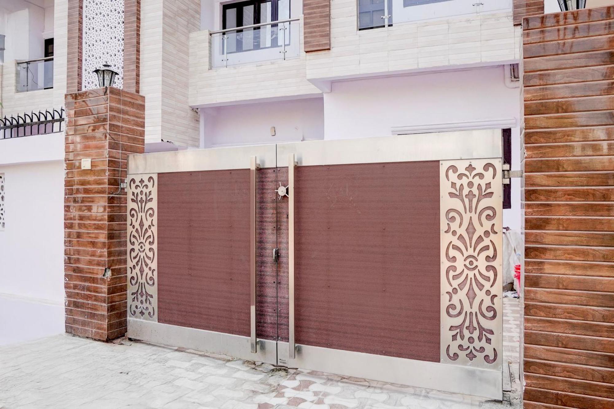 Hotel O Garden View Vrindavan Lucknow