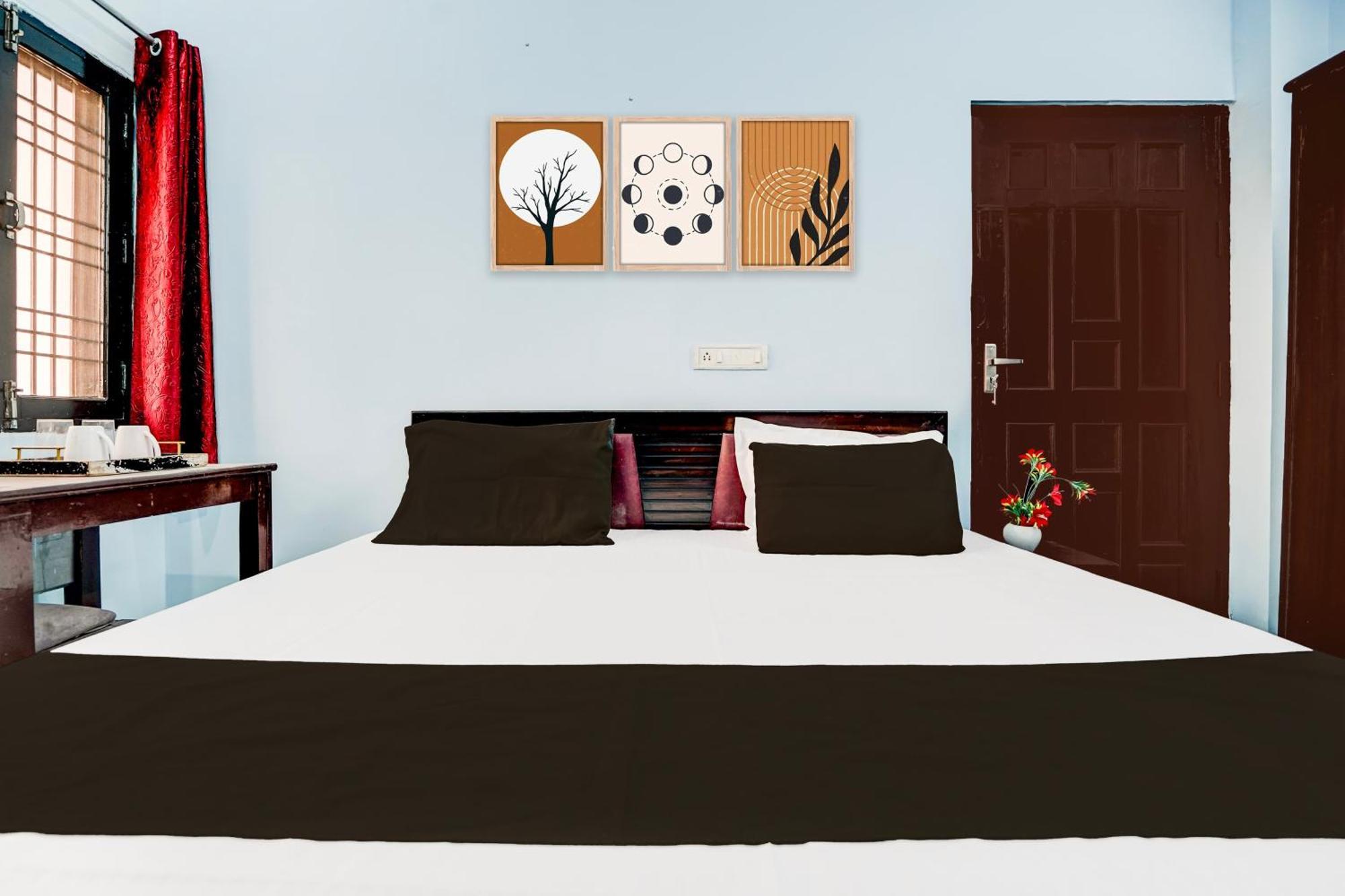 Hotel O Garden View Vrindavan Lucknow